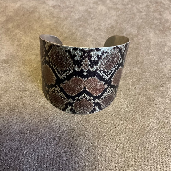 Python Metal Cuff Bracelet - Picture 6 of 6